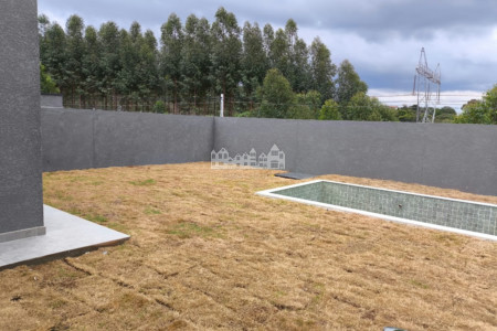 Casa à venda com 3 quartos, sendo 1 suíte, no condomínio Buona Vitta Gold, Atibaia - SP