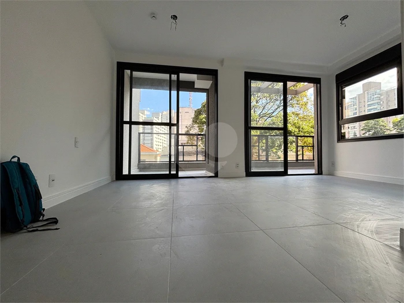 Apartamento aconchegante com terraço e sacada
