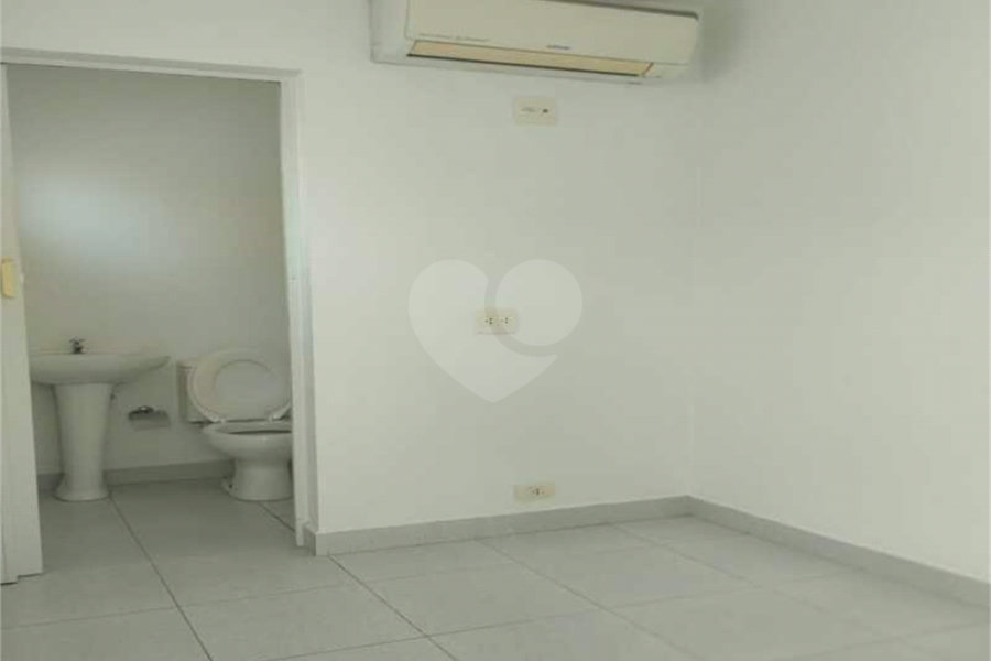 Sobrado à venda com 3 quartos, sendo 1 suíte, em Jardim São Paulo(zona Norte), São Paulo, SP