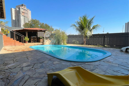 Casa à venda ou para alugar com 4 suítes em Jardim Cuiabá, Cuiabá, MT