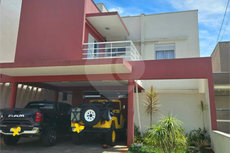 Casa à venda com 4 quartos, sendo 2 suítes,  no condomínio Jd Portugal, Sorocaba - SP