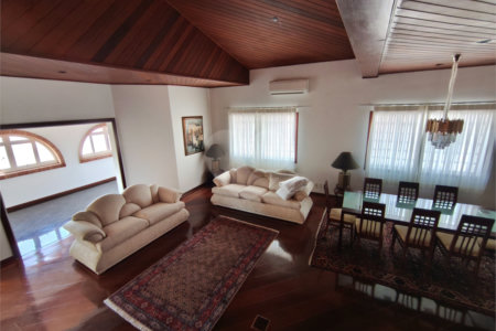 Casa à venda ou para alugar com 3 suítes no condomínio Estância Marambaia, Vinhedo - SP