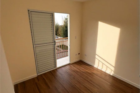Casa à venda com 2 quartos no condomínio Residencial Ilha de Malta,255, Cotia - SP