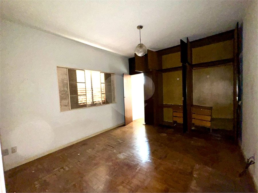 Casa à venda com 3 quartos, sendo 1 suíte, no Centro, Itapetininga, SP