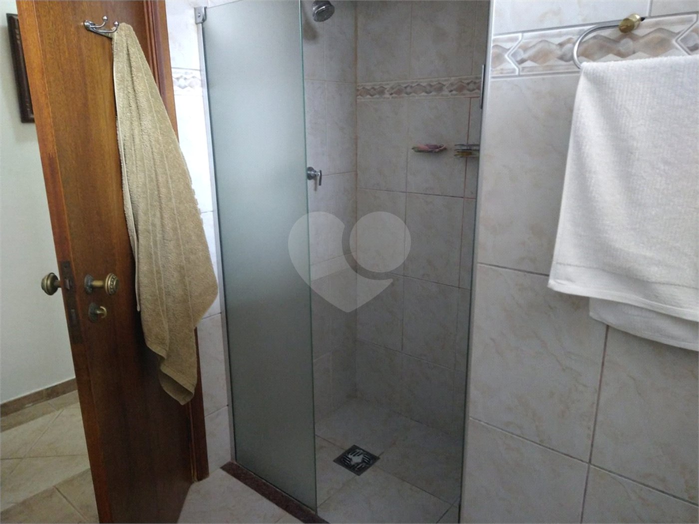 Casa à venda com 3 quartos, sendo 1 suíte, em Chácara São João, São Carlos, SP