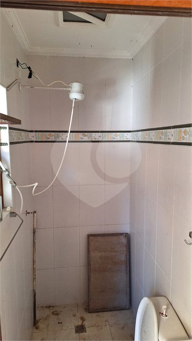 Sobrado para alugar com 4 quartos, sendo 3 suítes, em Vila Nivi, São Paulo, SP