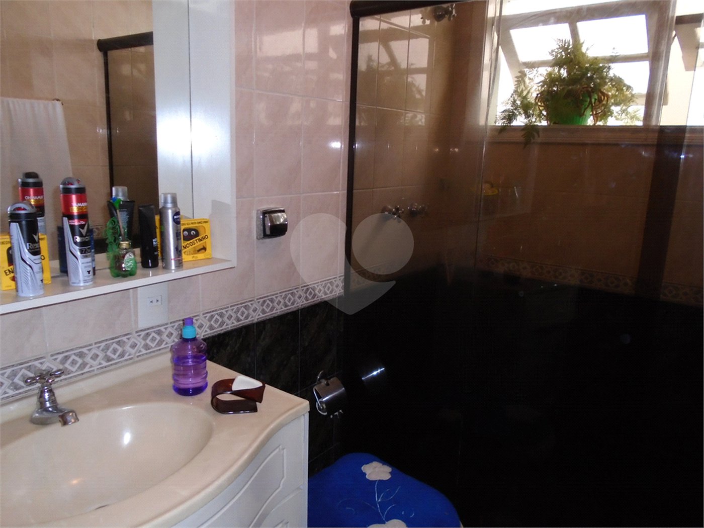 Sobrado à venda com 3 quartos, sendo 1 suíte,  em Santo Amaro, São Paulo, SP