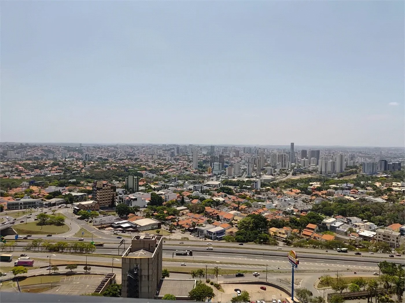 Apartamento à venda com 3 suítes em Parque Campolim, Sorocaba, SP