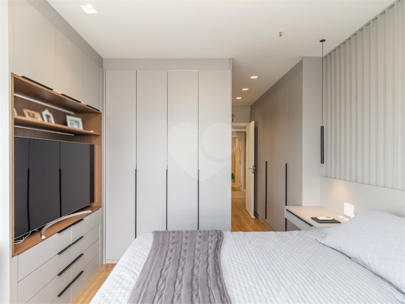 Apartamento à venda com 2 suítes em Brooklin, São Paulo, SP