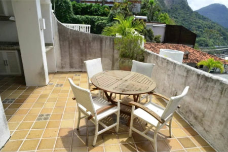 Casa à venda com 4 suítes em Joá, Rio de Janeiro, RJ