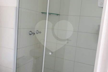 Apartamento à venda com 2 quartos em Parque Vitória, São Paulo, SP