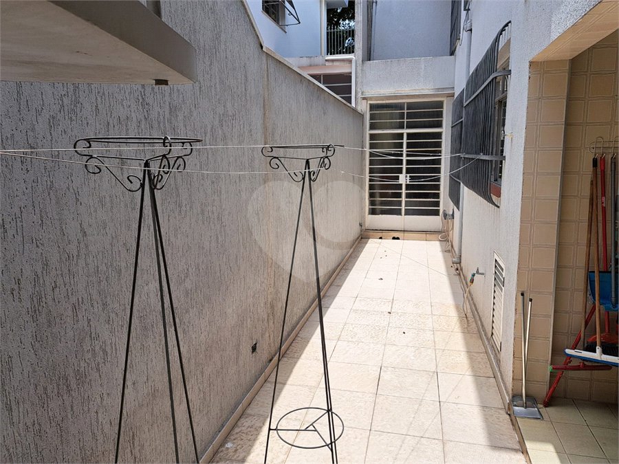 Sobrado à venda com 4 quartos, sendo 1 suíte, em Planalto Paulista, São Paulo, SP