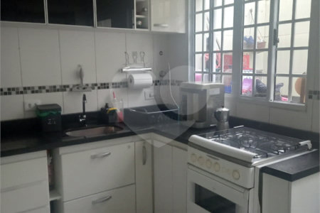 Casa à venda com 3 quartos, sendo 1 suíte,  em Vila Mazzei, São Paulo, SP