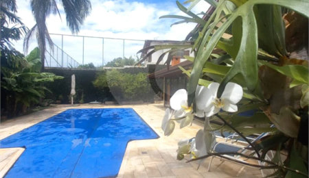 Casa à venda com 5 quartos, sendo 2 suítes,  no condomínio Vinhas da Vista Alegre - Lado Sede, Vinhedo - SP