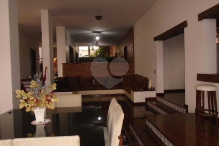 Sobrado à venda com 4 suítes em Jardim São Bento, São Paulo, SP