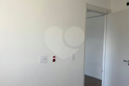 Apartamento à venda com 1 quarto em Vila Mogilar, Mogi das Cruzes, SP