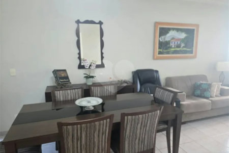 Casa à venda com 3 quartos, sendo 1 suíte, em Vila Guarani, Jundiaí, SP