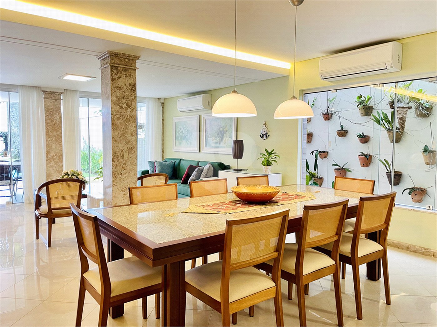 Casa à venda com 5 suítes no Centro, Porto Belo, SC