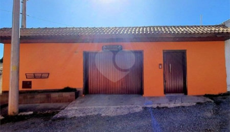 Chácara à venda com 4 quartos em Boa Vista, Salto de Pirapora, SP