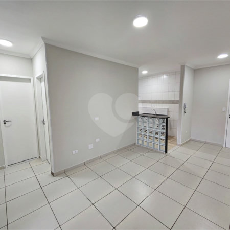 Apartamento à venda com 2 quartos, sendo 1 suíte, em Vila das Belezas, São Paulo, SP