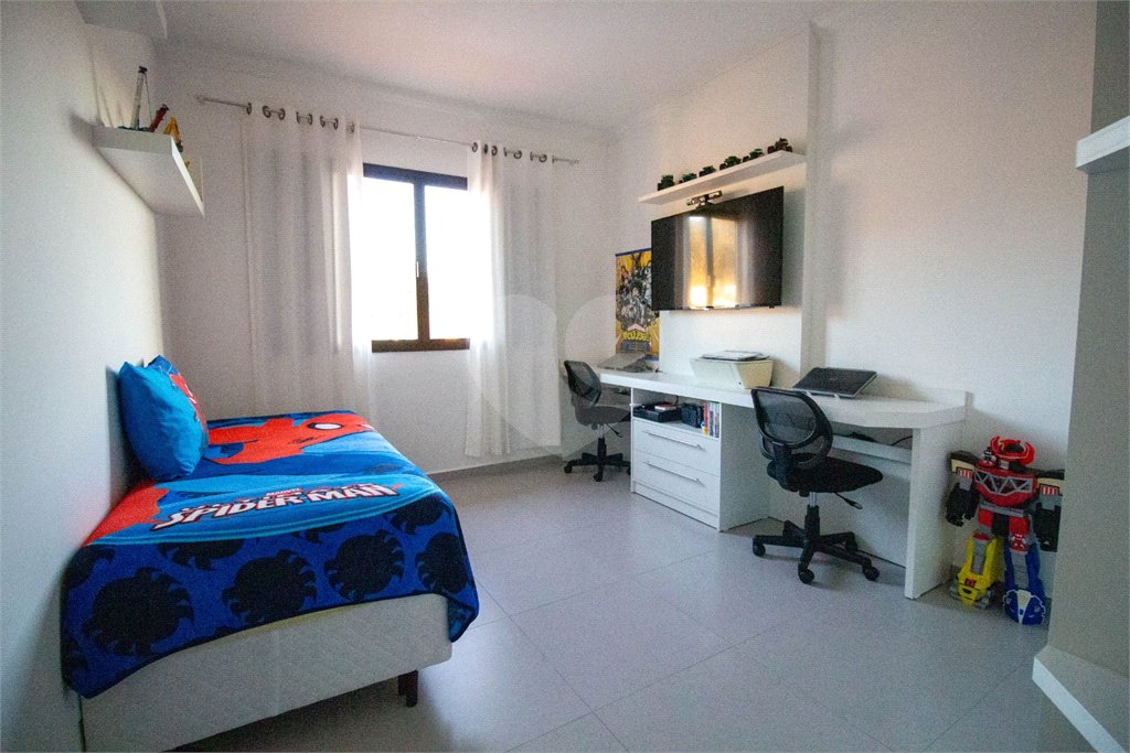 Apartamento à venda com 3 quartos, sendo 1 suíte,  no Centro, Mairinque, SP