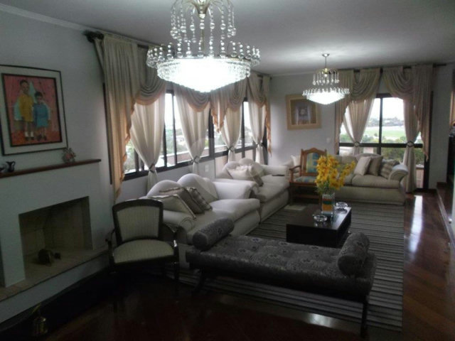Apartamento à venda com 4 quartos, sendo 2 suítes, em Santana, São Paulo, SP