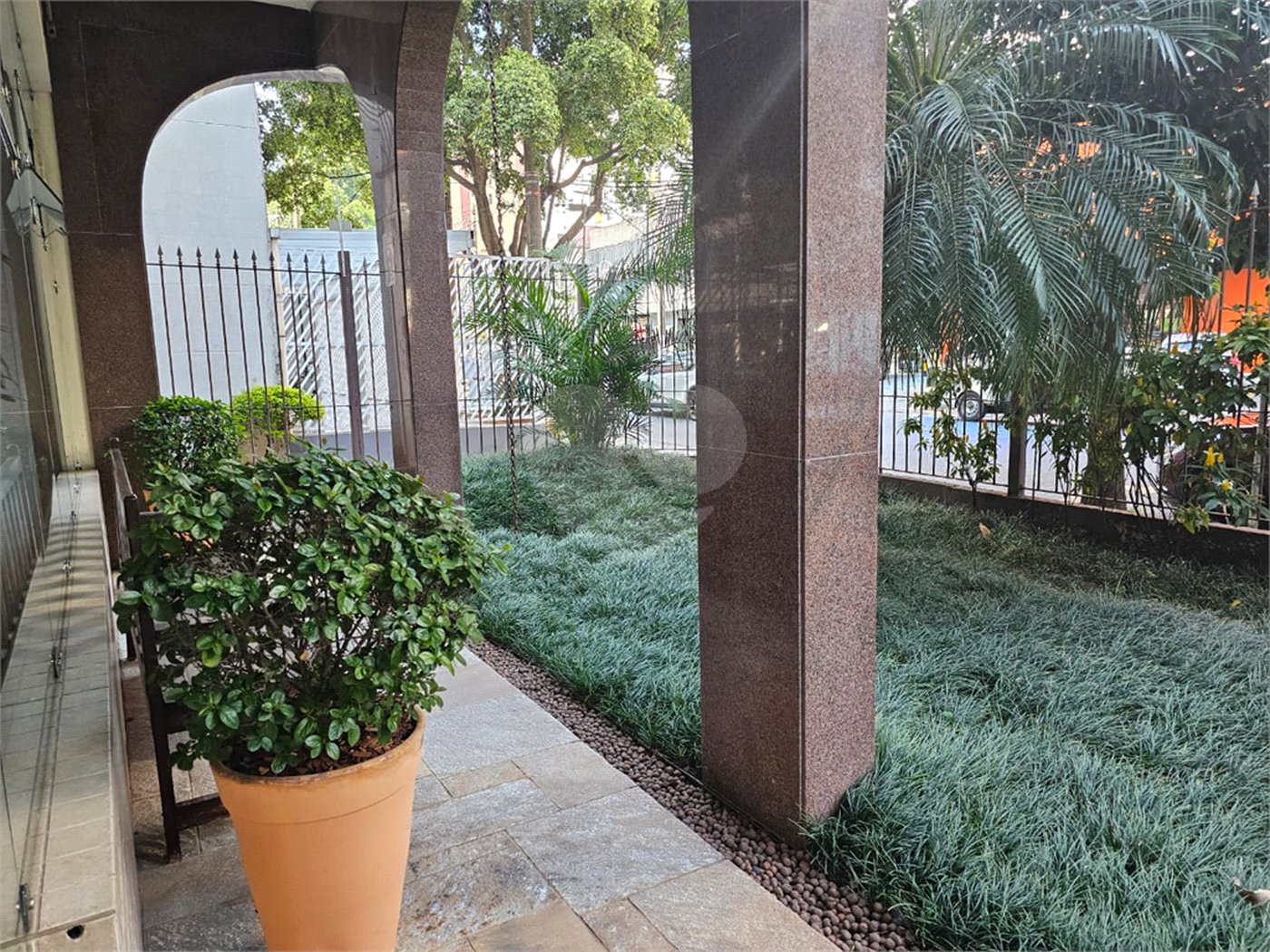 Apartamento à venda com 3 quartos, sendo 1 suíte, em Vila Nova Conceição, São Paulo, SP