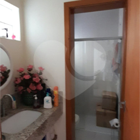 Sobrado à venda com 3 quartos, sendo 2 suítes, em Parque Boa Esperança, Indaiatuba, SP
