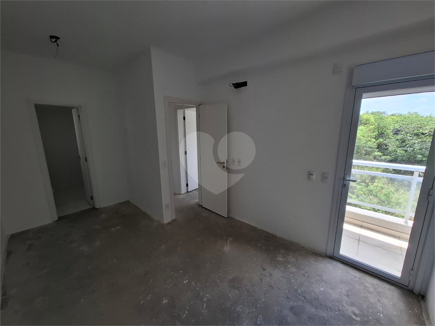 Apartamento à venda com 2 quartos, sendo 1 suíte,  em Vila Homero, Indaiatuba, SP