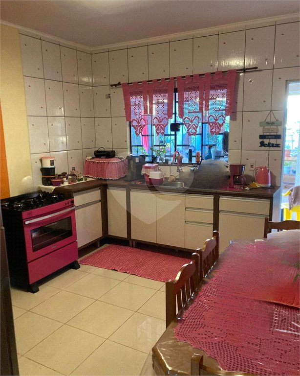 Casa à venda com 3 quartos em Parque dos Ipês I, Ponta Porã, MS