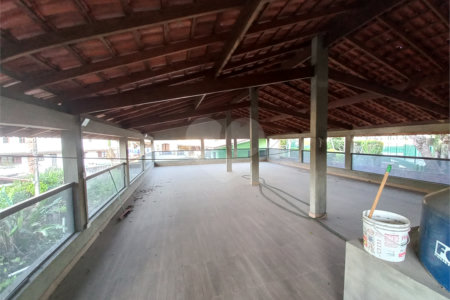 Casa à venda com 4 quartos, sendo 2 suítes,  em Parque Esmeralda, São Paulo, SP
