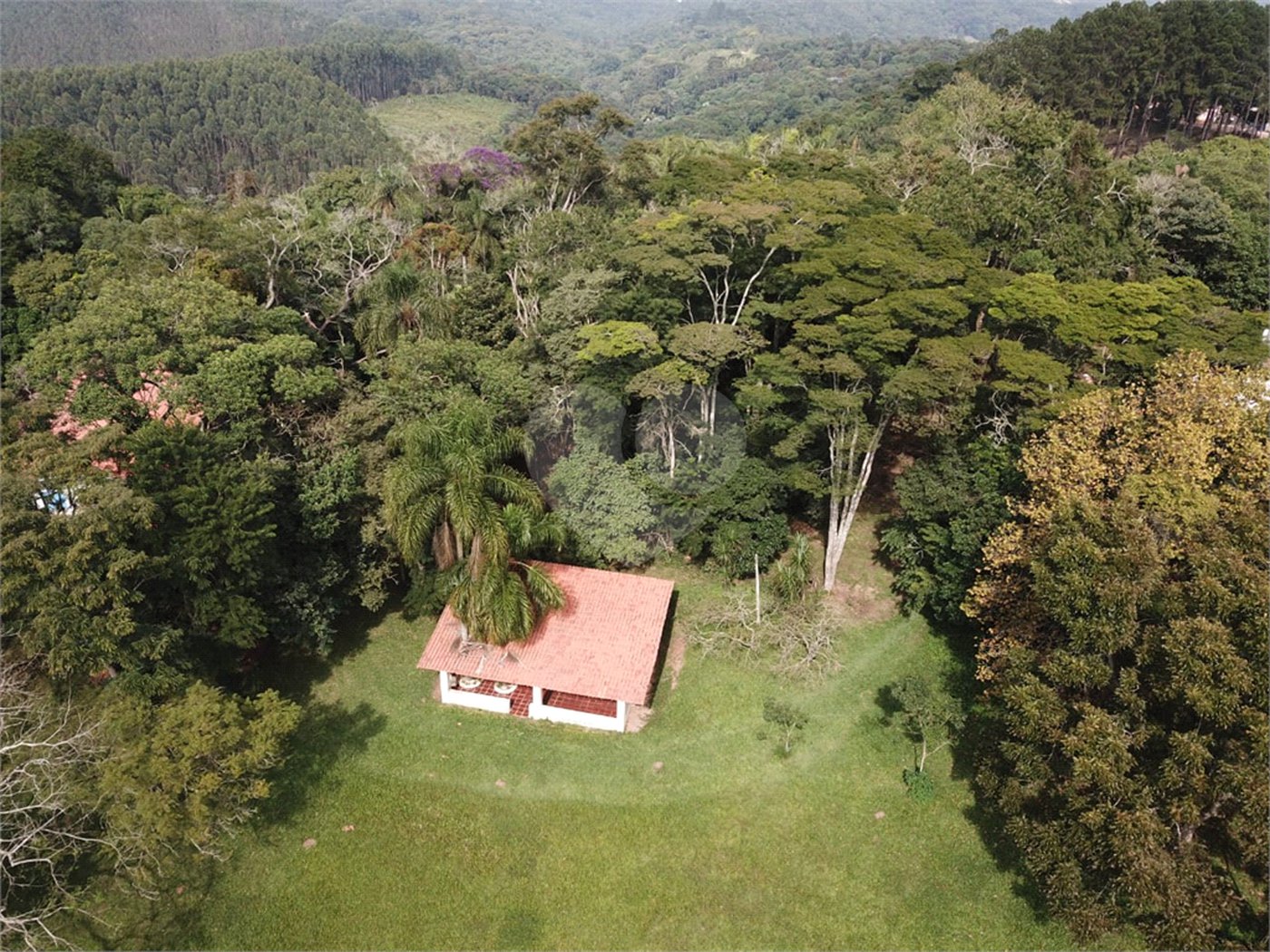Chácara à venda com 5 quartos em Volta Grande (são João Novo), São Roque, SP