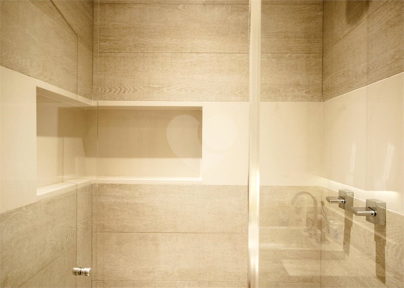 Apartamento à venda com 2 suítes em Santa Teresinha, São Paulo, SP