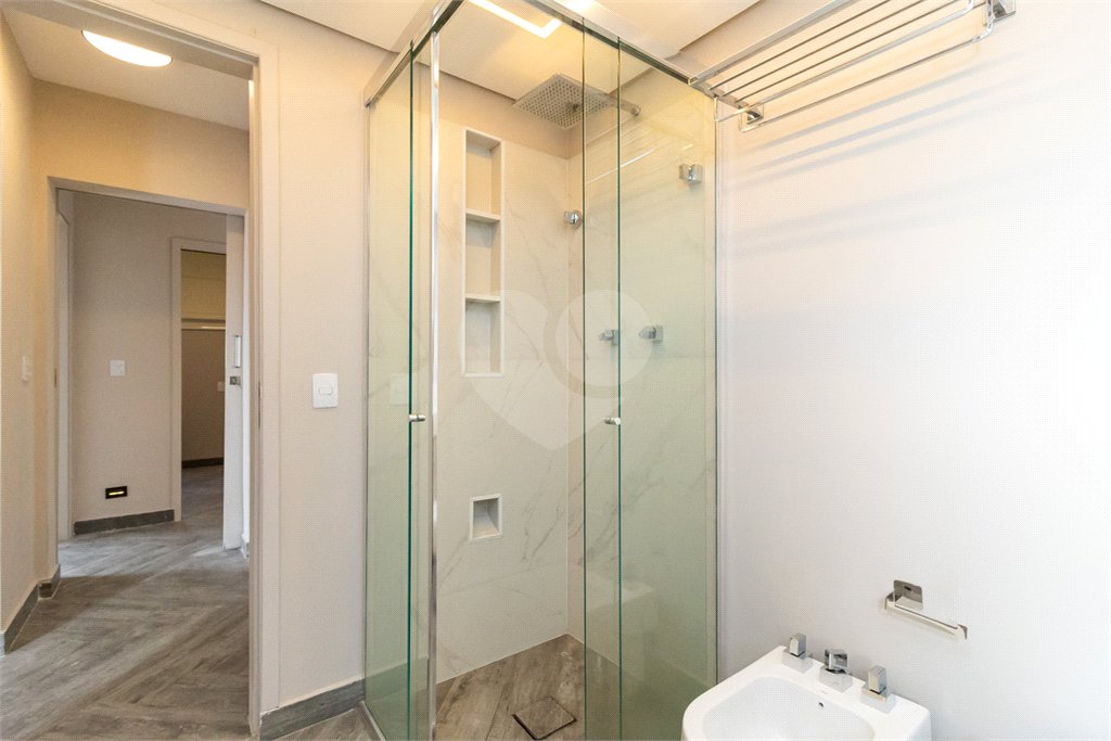 Apartamento à venda com 3 quartos, sendo 1 suíte,  em Indianópolis, São Paulo, SP