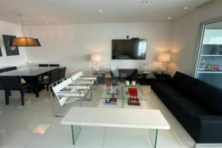 Apartamento à venda com 3 suítes em Vila Romana, São Paulo, SP