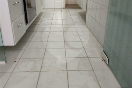Apartamento à venda com 2 quartos, sendo 1 suíte, em Santa Teresinha, São Paulo, SP