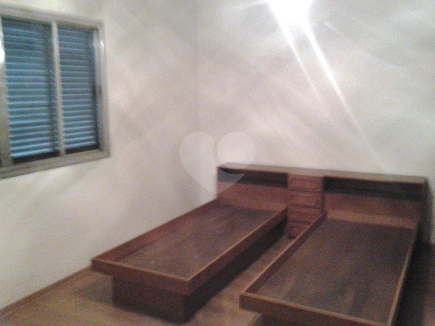 Sobrado à venda com 4 quartos, sendo 1 suíte, em Palmas do Tremembé, São Paulo, SP