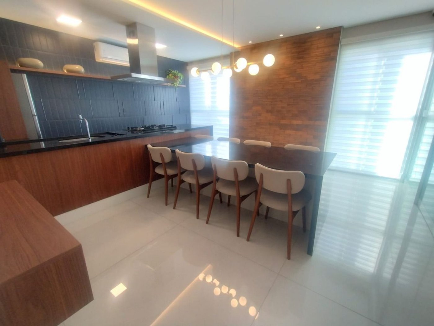 Apartamento Residencial à venda, Gonzaga, Santos - AP1742.