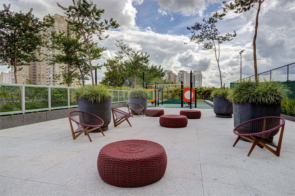 Duplex à venda com 2 suítes em Granja Julieta, São Paulo, SP