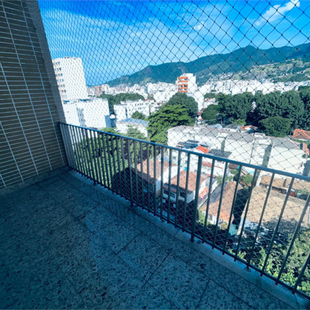 Apartamento à venda com 2 quartos, sendo 1 suíte, em Grajaú, Rio de Janeiro, RJ