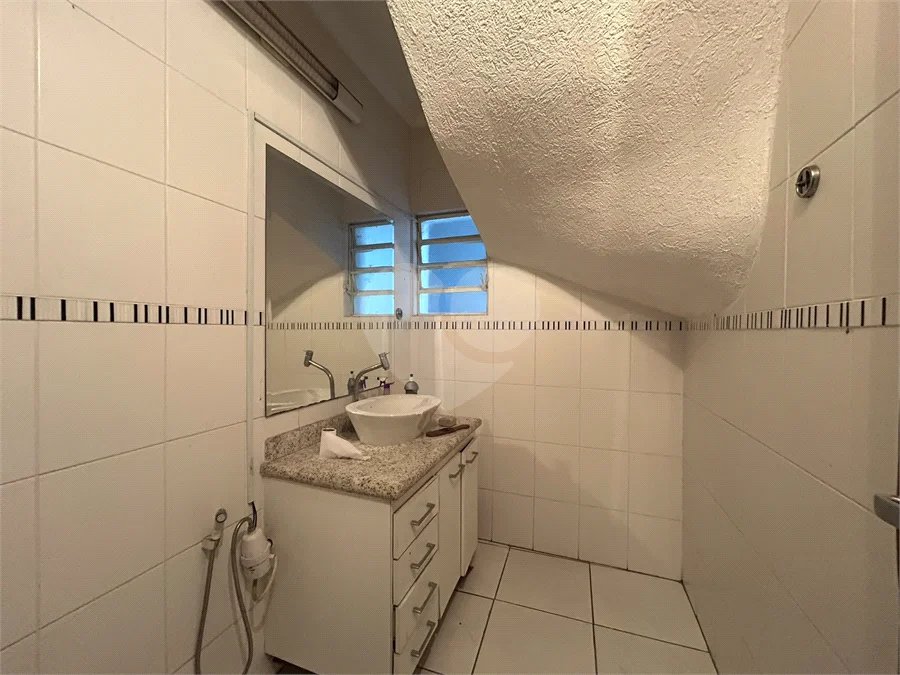 Sobrado à venda com 4 quartos, sendo 2 suítes, em Limão, São Paulo, SP