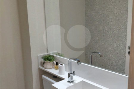 Apartamento à venda com 3 quartos, sendo 1 suíte,  em Vila Suissa, Mogi das Cruzes, SP