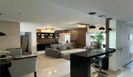 Apartamento à venda com 2 quartos, sendo 1 suíte,  em Vila Andrade, São Paulo, SP