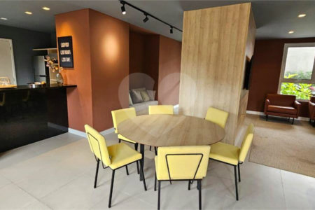 Apartamento à venda com 2 quartos em Indianópolis, São Paulo, SP