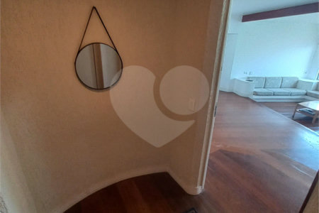 Apartamento à venda com 3 quartos, sendo 1 suíte, em Vila Andrade, São Paulo, SP