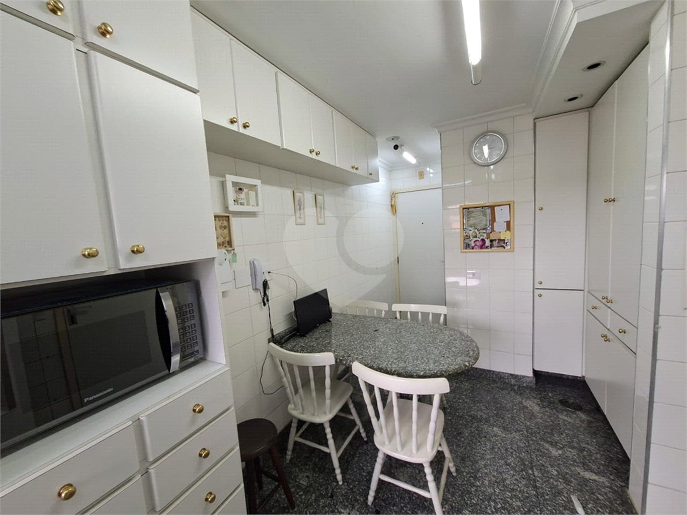 Cobertura à venda com 4 quartos, sendo 3 suítes,  em Vila Progredior, São Paulo, SP