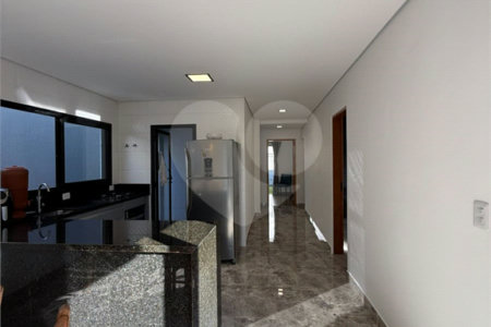 Sobrado à venda com 3 quartos, sendo 1 suíte, em Loteamento Parque Residencial Serras de Atibaia Ii, Atibaia, SP