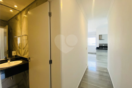 Apartamento à venda com 2 quartos, sendo 1 suíte,  no Centro, São Bernardo do Campo, SP