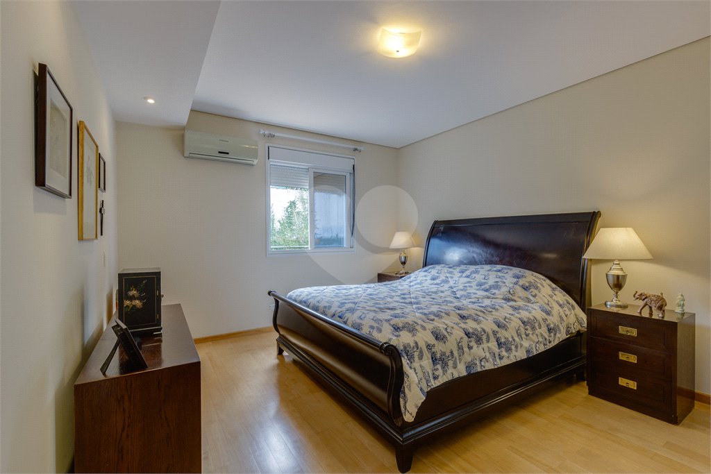 Casa à venda ou para alugar com 4 suítes no condomínio Villa Di San Marino, São Paulo - SP