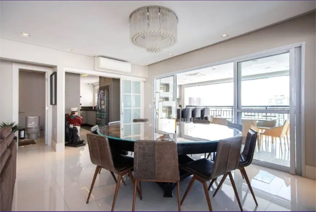 Apartamento à venda com 4 suítes em Santa Teresinha, São Paulo, SP